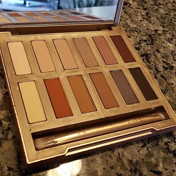 Urban decay - Picture 4 of 4